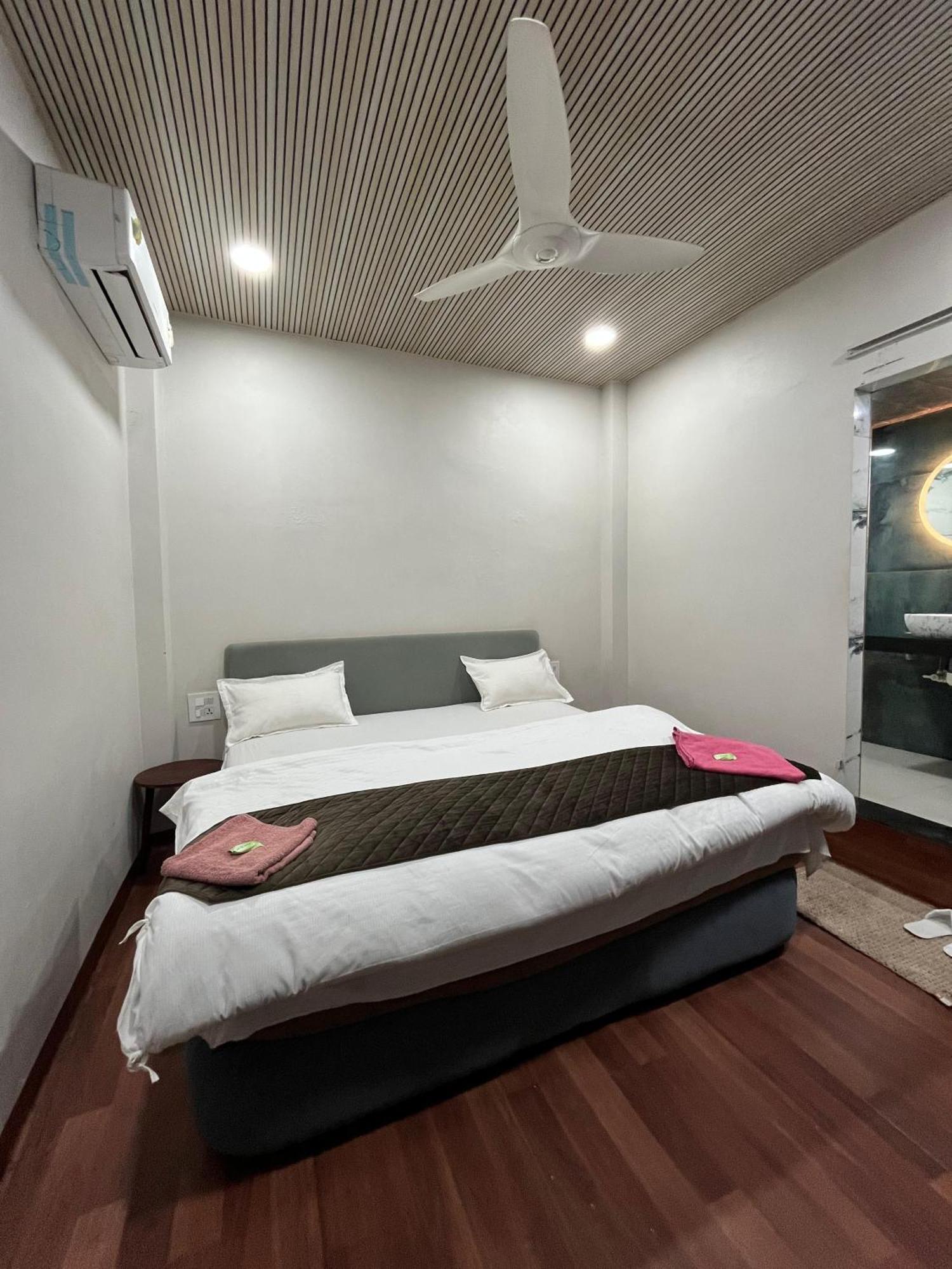 Hotel Shahjahan Агра Экстерьер фото
